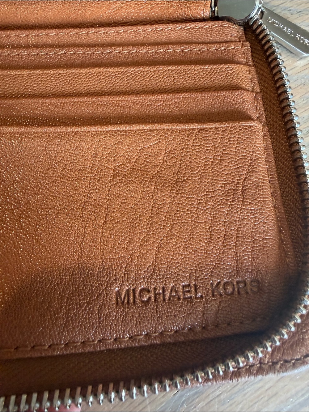 Michael Kors Hamilton Brown Saffiano Leather Tote with Matching Wallet - Picture 6 of 15